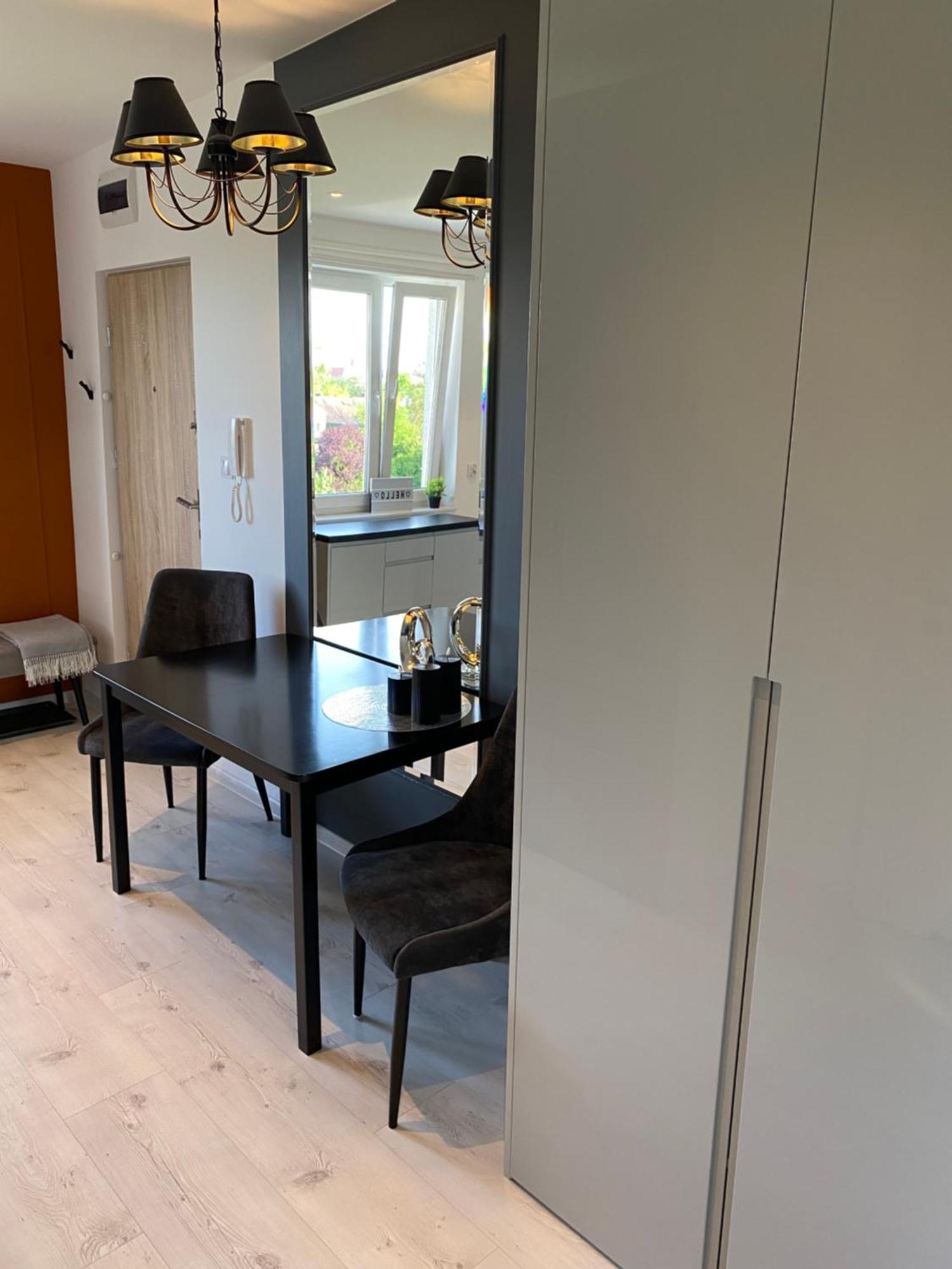 Lovers' Loft Apartment In Krakow - Orawska 7 ภายนอก รูปภาพ